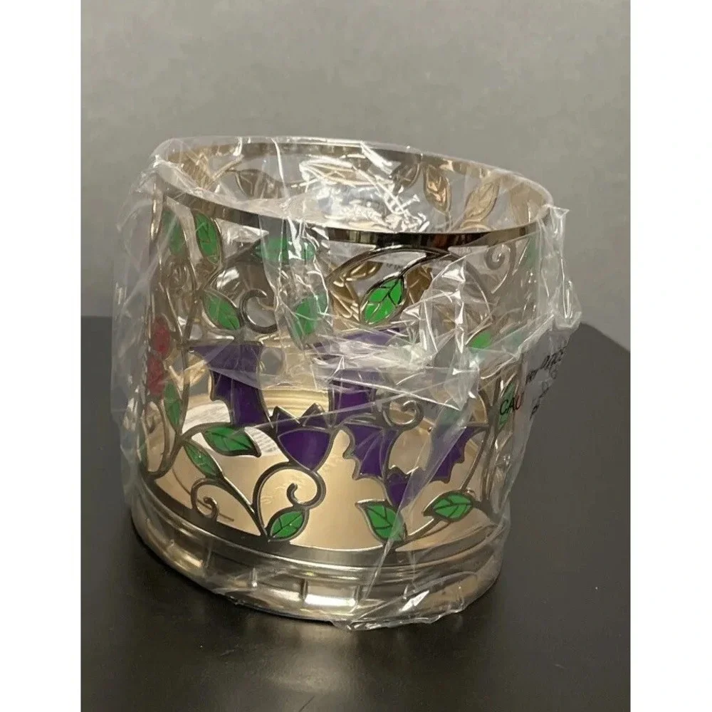 Bath & Body Works Enchanted Skull And Roses 3‎ Wick Candle Holder Halloween 2023